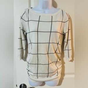 A Pea in the Pod Cream and Black Checkered Long Sleeve Maternity Top